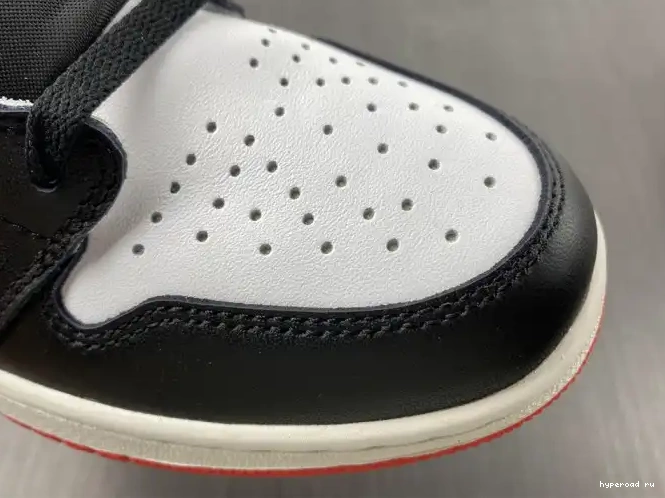 1 555088-112 Air Track Red High Jordan Retro 0515